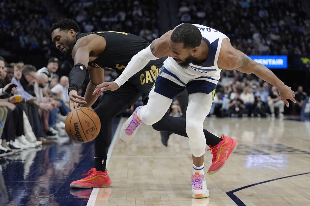 中国球员同 中国球员同