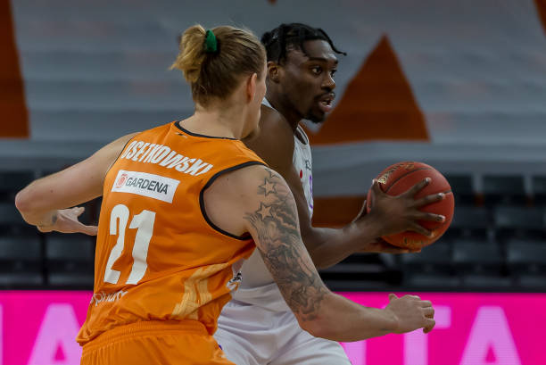 控球值达到 控球值达到