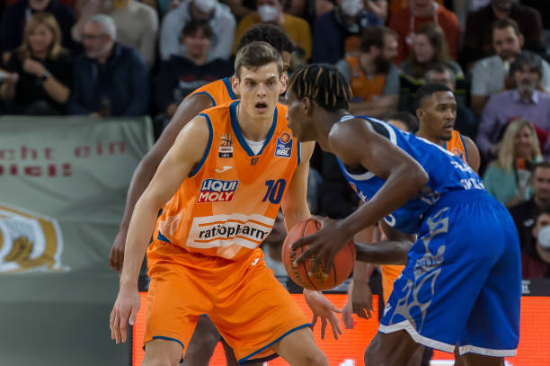 下类似转会 下类似转会