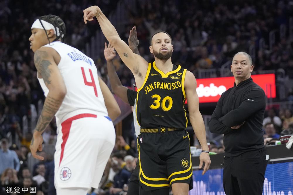 相较之下 相较之下