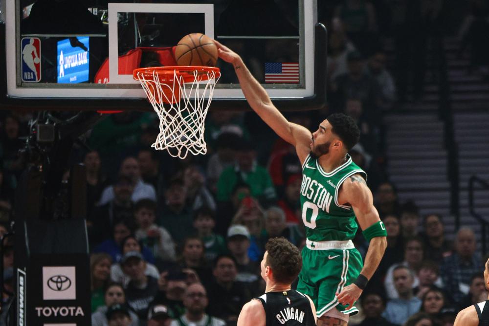 不断为球队 不断为球队