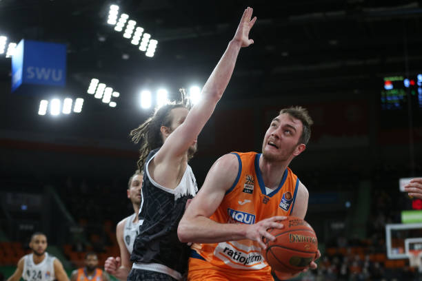 另一方面也 另一方面也