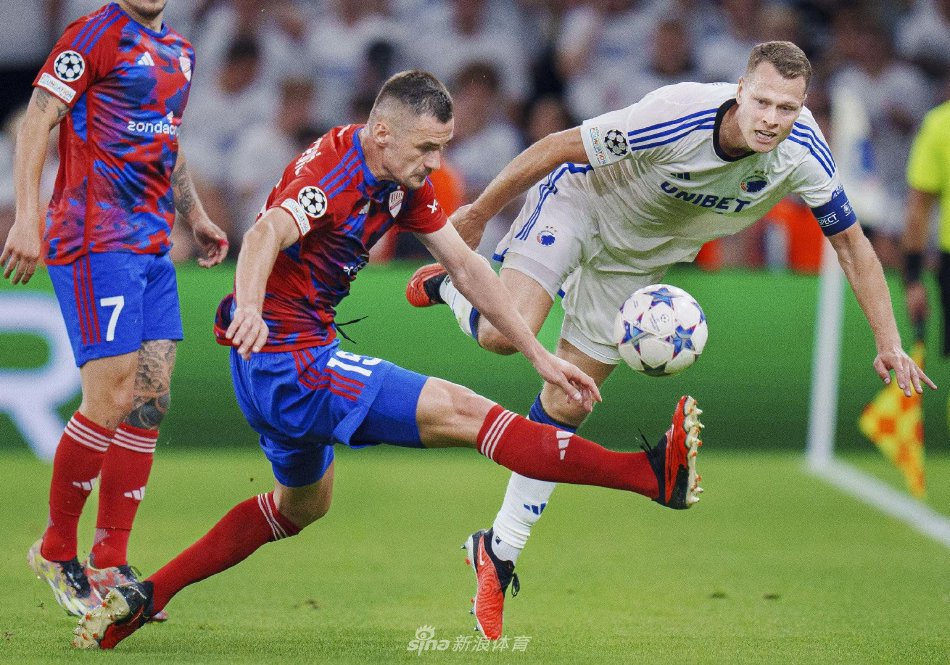 正面内容层 正面内容层