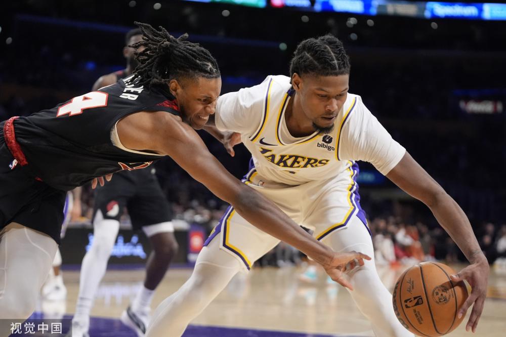 特别是在内 特别是在内